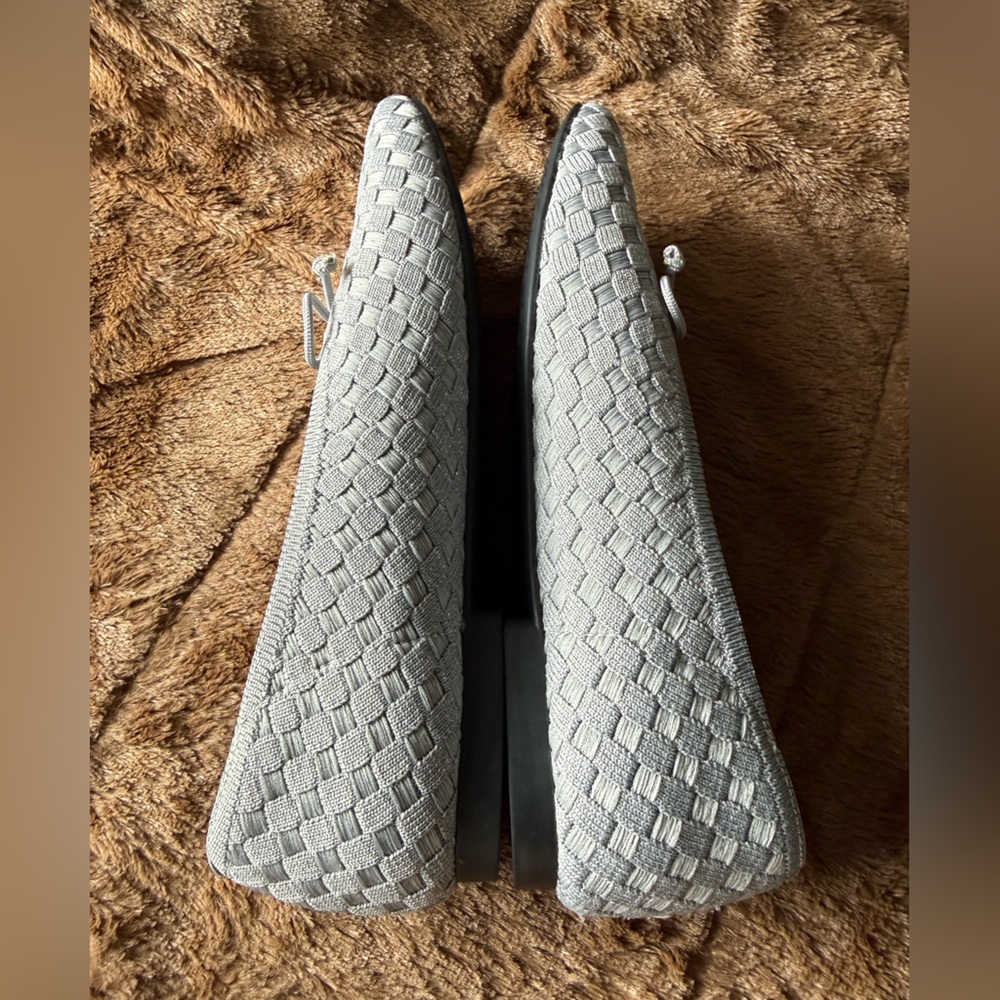 VIVA Gray Woven Women's Loafers - Picture 4 of 8